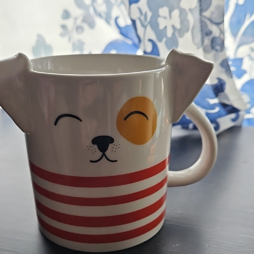 Cute Dog-Face Ceramic Mug in White with Red Stripes and Yellow Spot